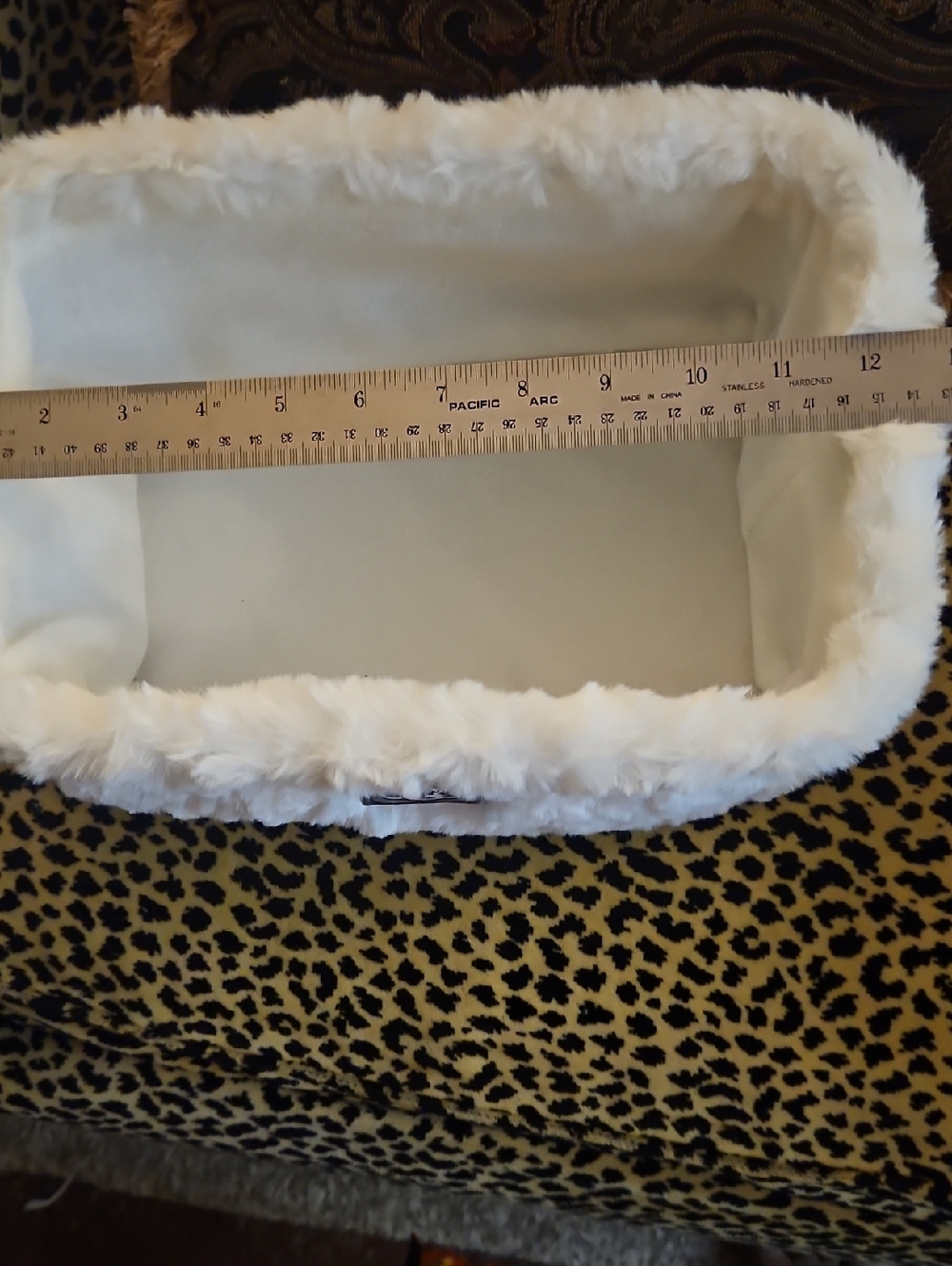 UGG Cream Faux Fur Basket with Logo Patch - Picture 7 of 7